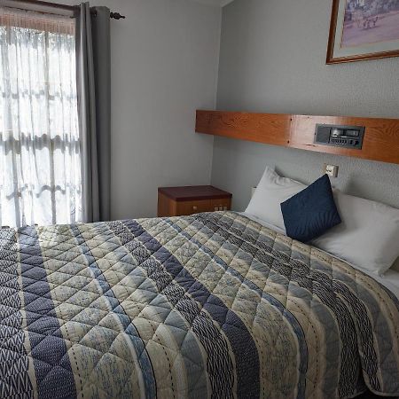 Elm Court Motel Άλμπουρι Εξωτερικό φωτογραφία