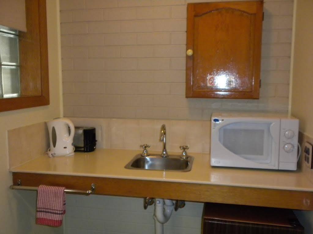 Elm Court Motel Άλμπουρι Εξωτερικό φωτογραφία